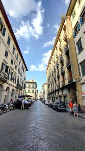 Irina florence house, Florence